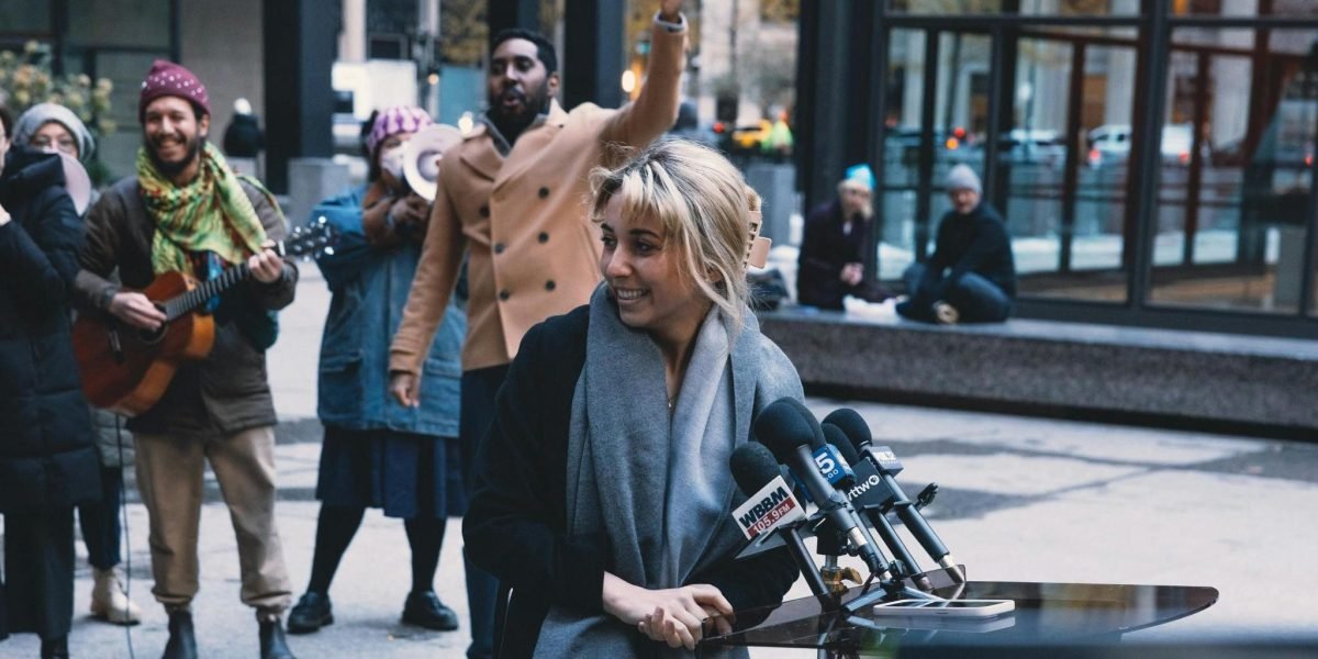 Kat Abughazaleh Scores Endorsements to Counter Illinois AIPAC Cash