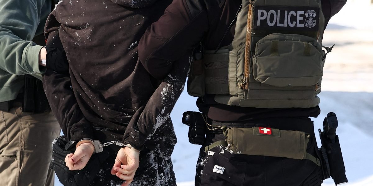 Marine Says Feds Copied His Phone Without a Warrant in Minneapolis